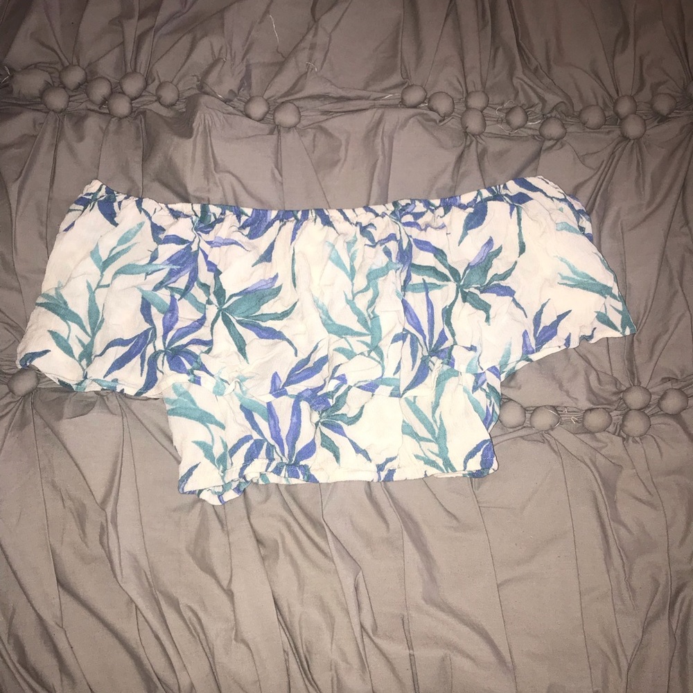 Floral Off the Shoulder Crop Top